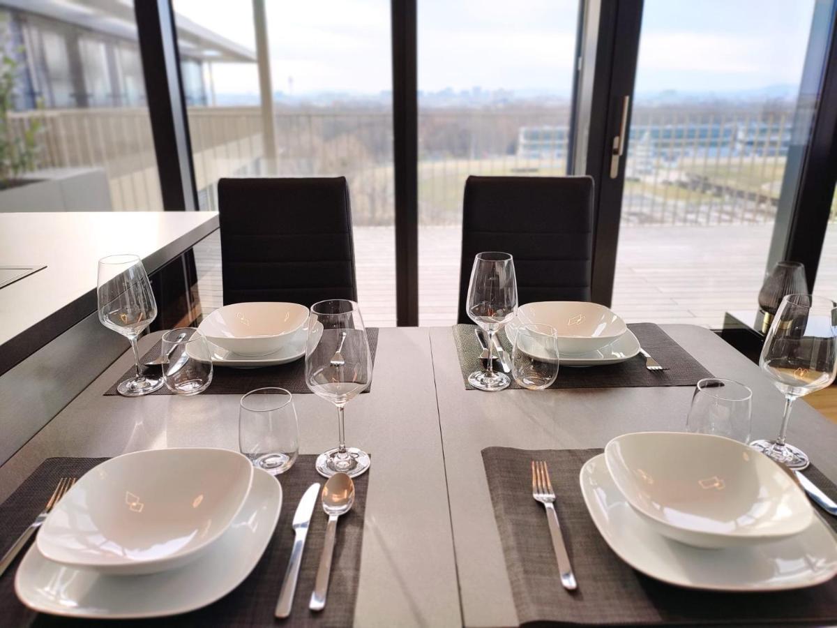 Panorama Apartment Vienna - Free Parking, Sauna & Fitness Kültér fotó