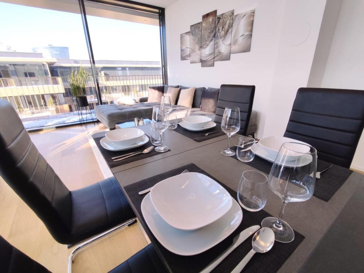 Panorama Apartment Vienna - Free Parking, Sauna & Fitness Kültér fotó