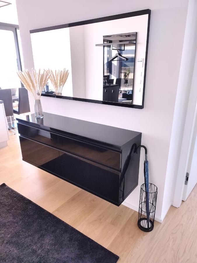 Panorama Apartment Vienna - Free Parking, Sauna & Fitness Kültér fotó